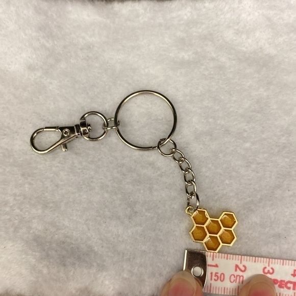 Honeycomb Dangle Key Chain on Lobster Claw Clasp - Picture 3 of 4